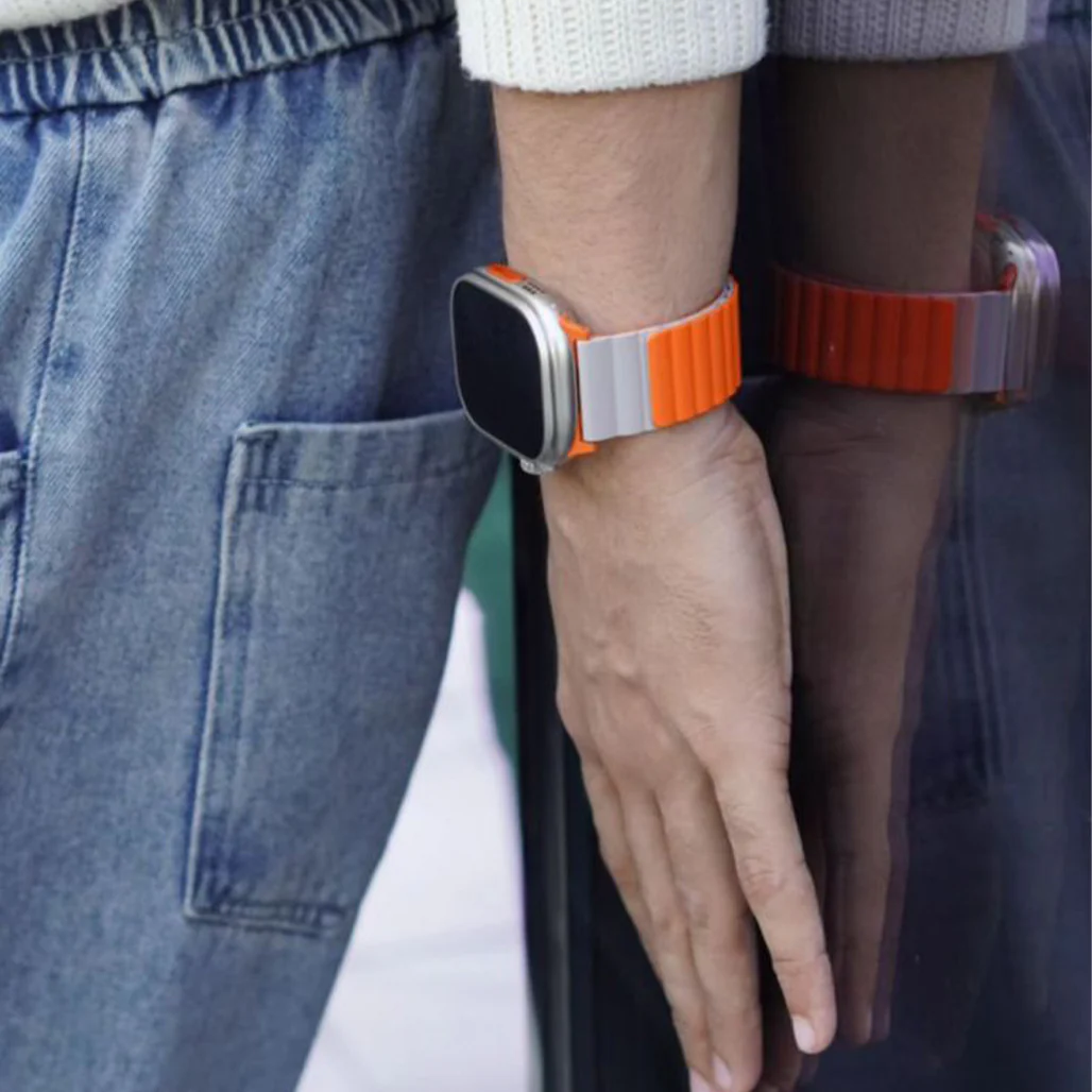 A-Case Invix Reversible Silicone Band for Apple Watch (42mm/44mm/45mm/49mm) - Image 7