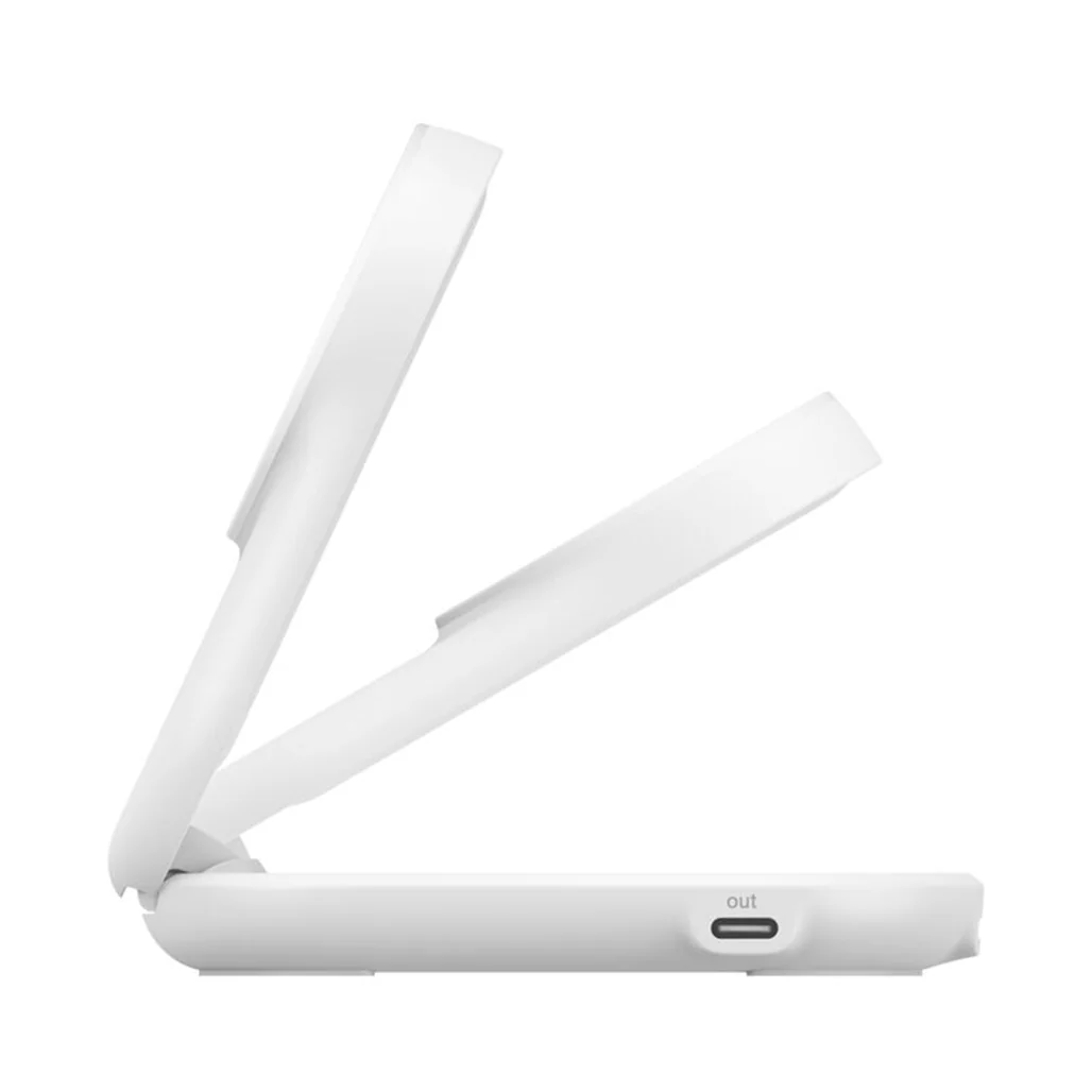 Belkin UltraCharge Foldable 2-in-1 Magnetic Charging Station - 25W - Image 2