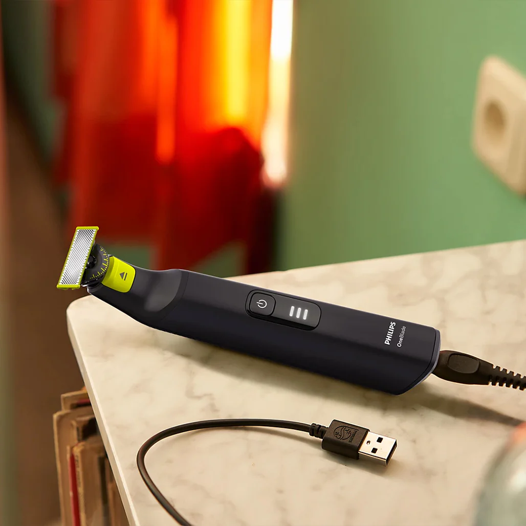 Philips OneBlade Pro QP6542/10 Face & Body Groomer - Image 7