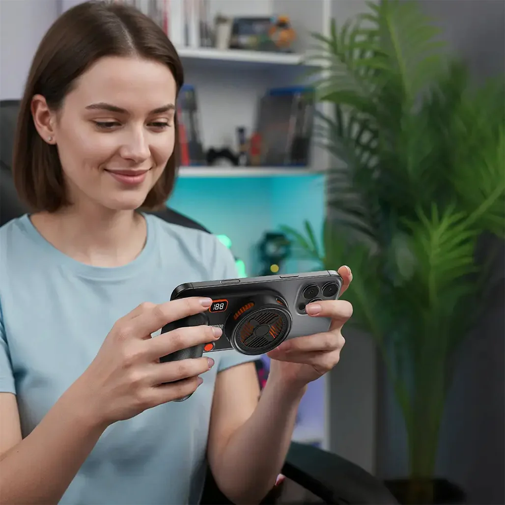 Porodo Gaming Arcticchill Magnetic Phone Cooler With Ultra-Quiet Fan - Image 5