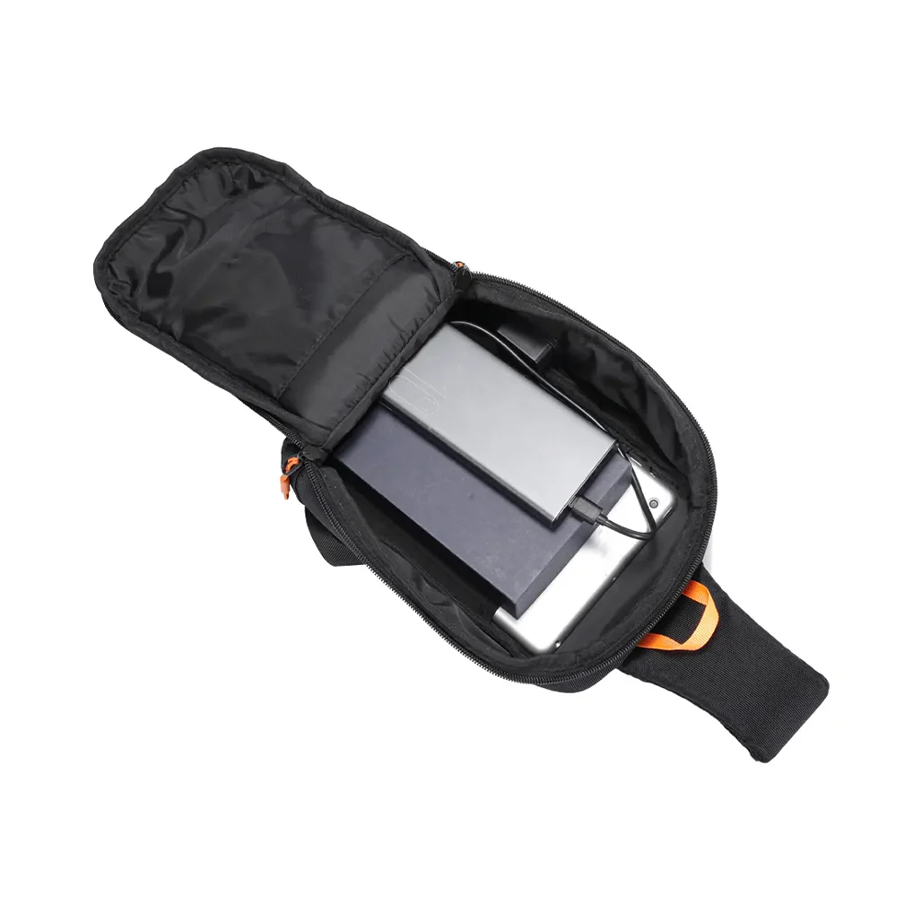 Porodo Gaming Crossbody Bag – Water-Resistant, PD 40W Fast Charging, Secure Storage – Black - Image 4