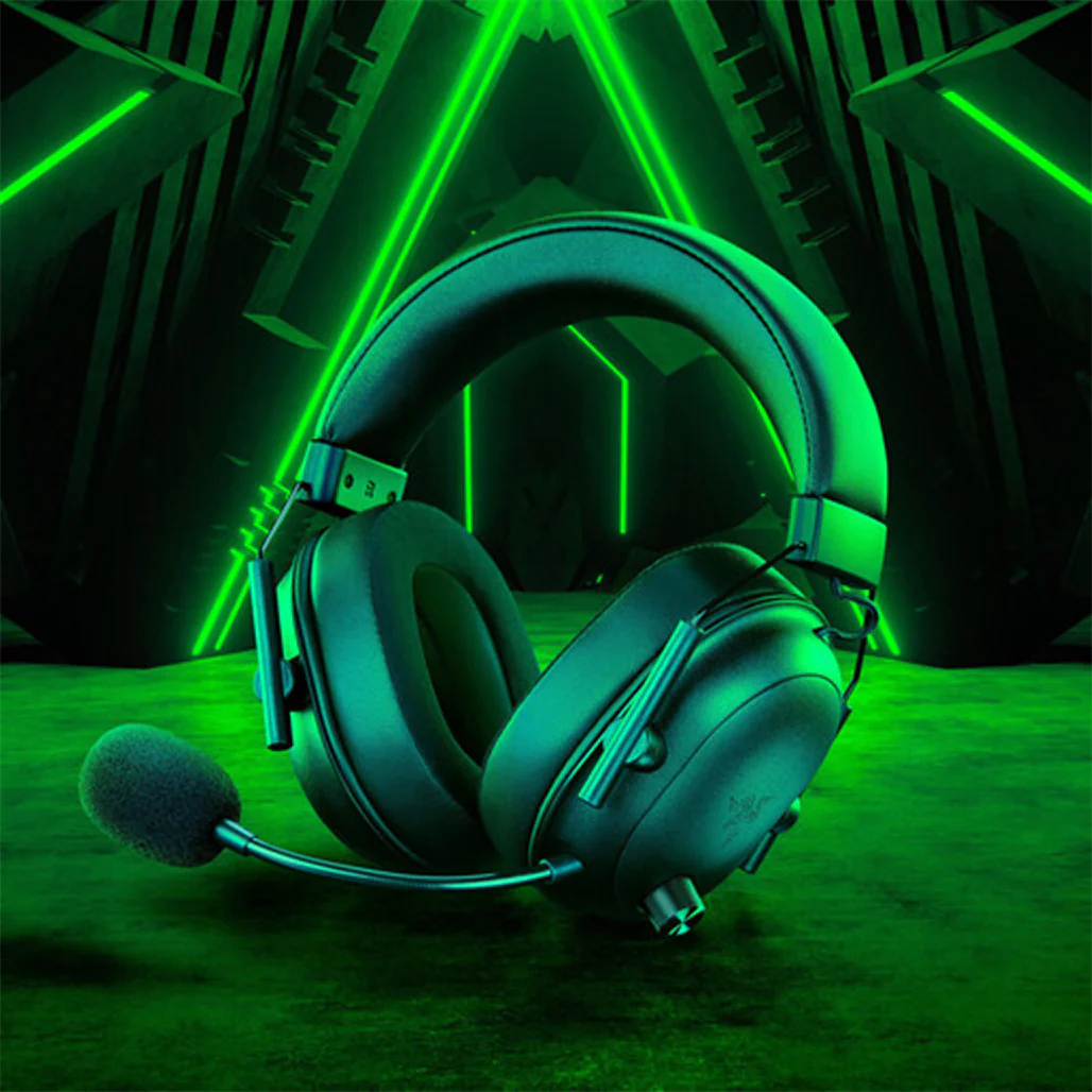 Razer BlackShark V2 HyperSpeed Wireless Gaming Headset – Ultra-Lightweight Esports Headset - Image 7