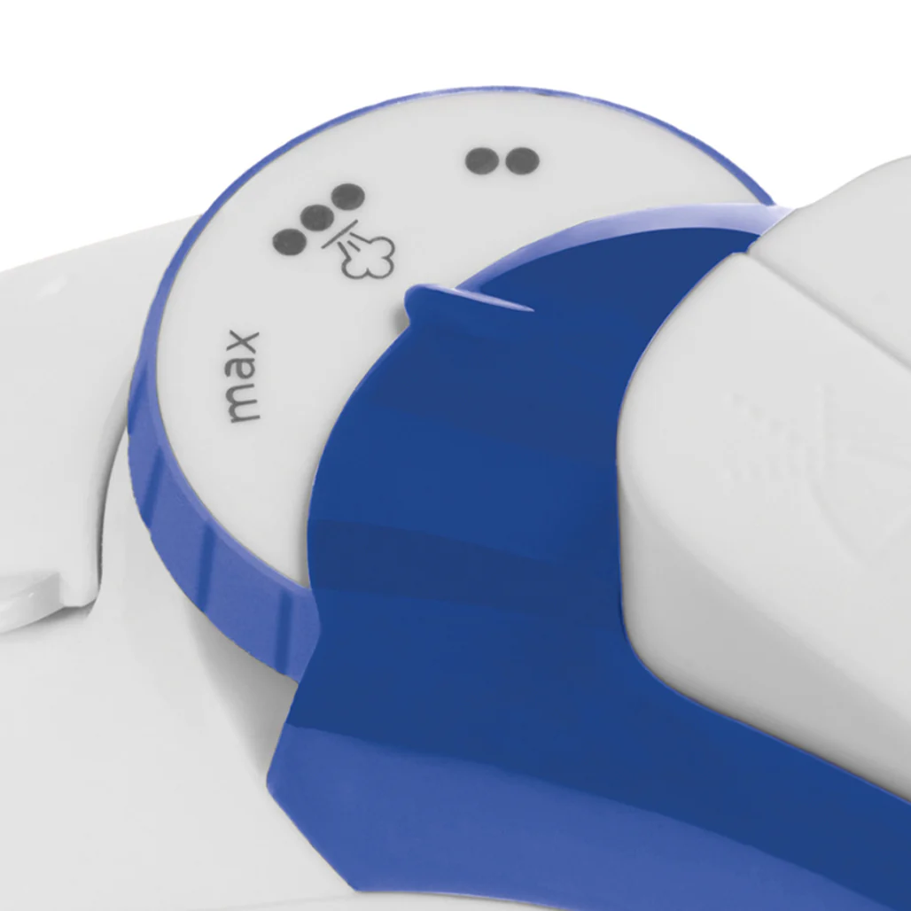Russell Hobbs Light & Easy Brights Sapphire Iron - Image 4