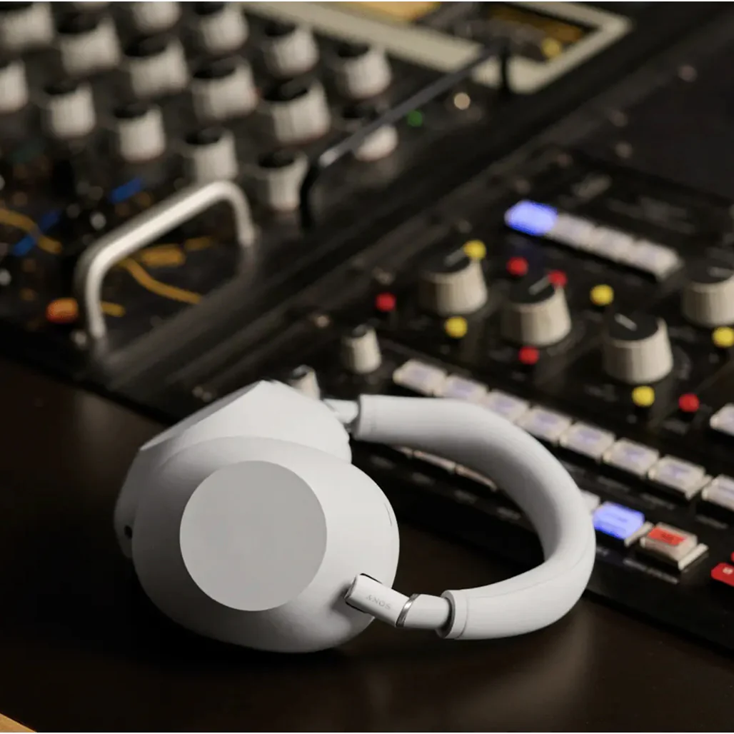 Sony WH-1000XM6 – Wireless Noise Canceling Headphones - Image 20