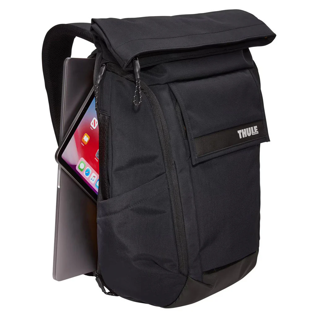 Thule Paramount Black Backpack – 24L Nylon Design with Padded Compartments for 15.6" Laptop and 10.5" Tablet - Image 3